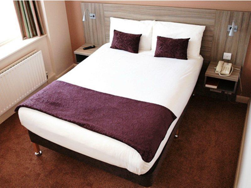 Holiday Inn Express London - Vauxhall Nine Elms, An Ihg Hotel Bagian luar foto